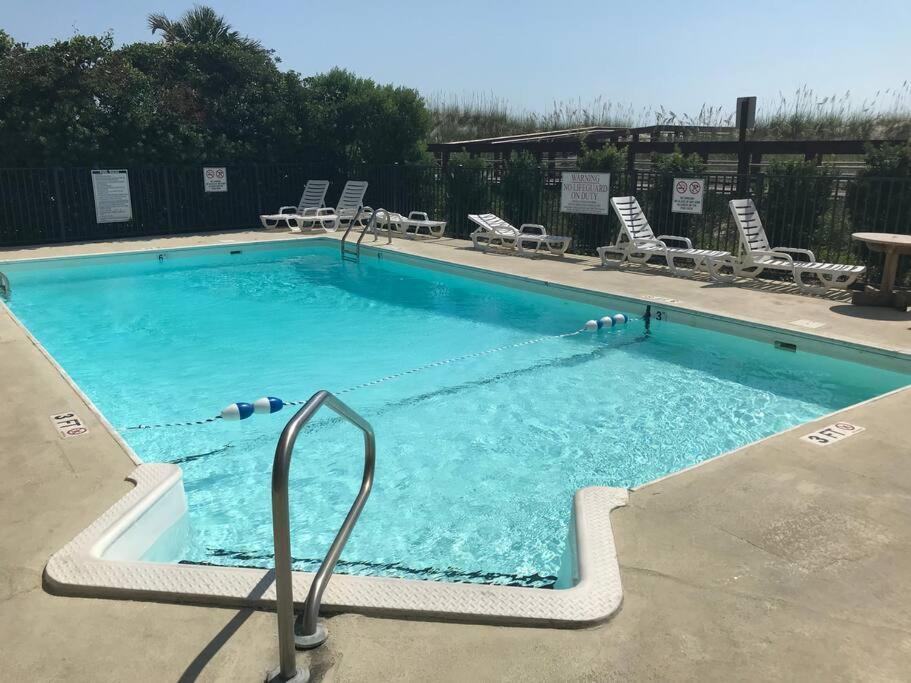 Oceanfront * Pool * Elevator * Boardwalk Apartment Каролина Бийч Екстериор снимка
